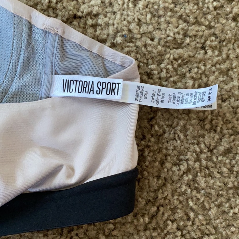 Sportsbra - Picture 3 of 3